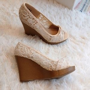 Lace wedge heels